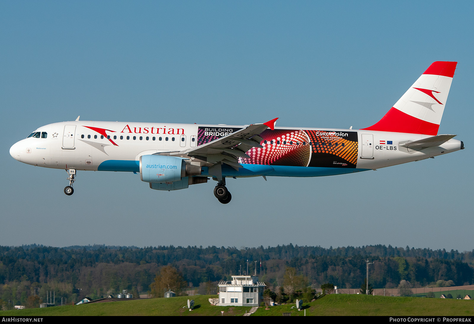 Aircraft Photo of OE-LBS | Airbus A320-214 | Austrian Airlines | AirHistory.net #619218