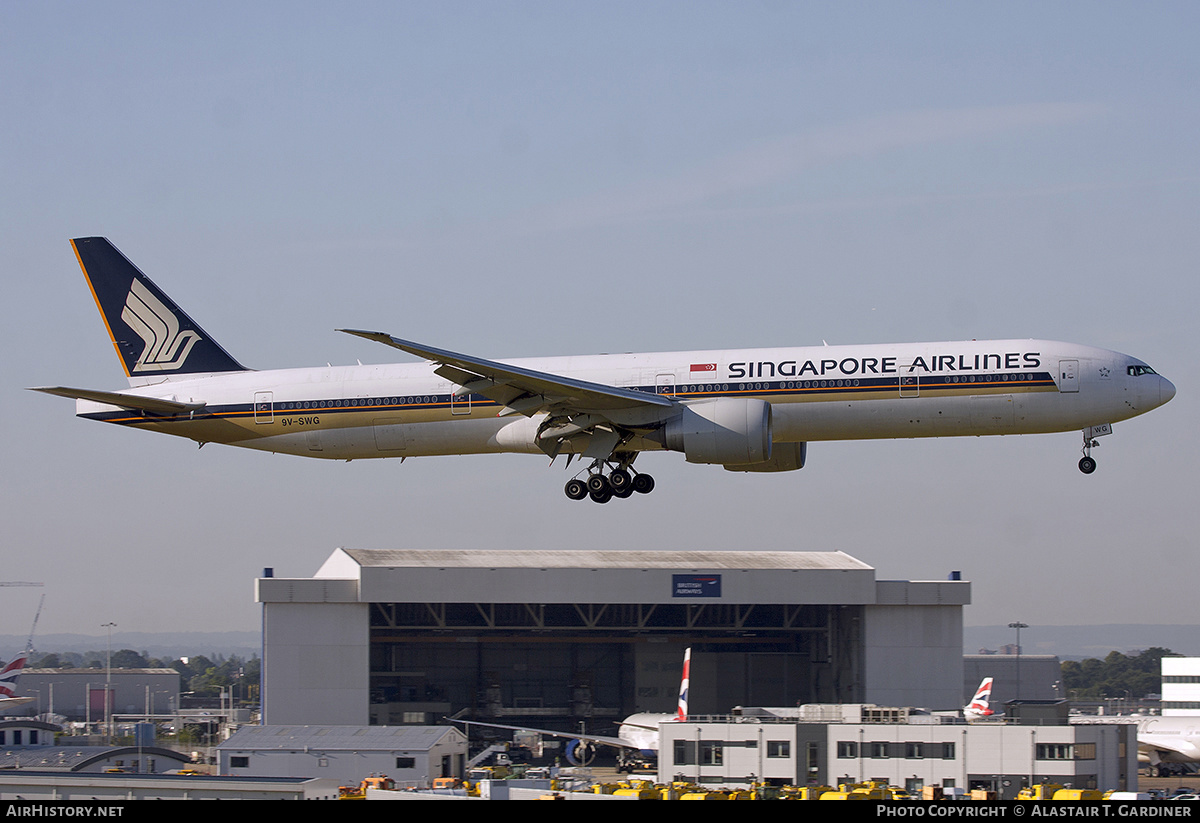 Aircraft Photo of 9V-SWG | Boeing 777-312/ER | Singapore Airlines | AirHistory.net #619280