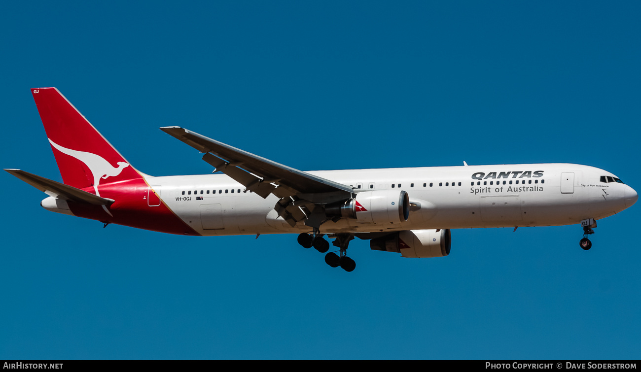 Aircraft Photo of VH-OGJ | Boeing 767-338/ER | Qantas | AirHistory.net #619402