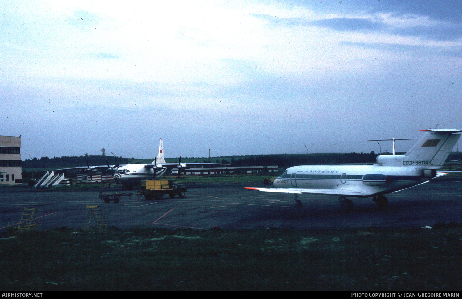 Aircraft Photo of CCCP-98114 | Yakovlev Yak-40 | Aeroflot | AirHistory.net #619544