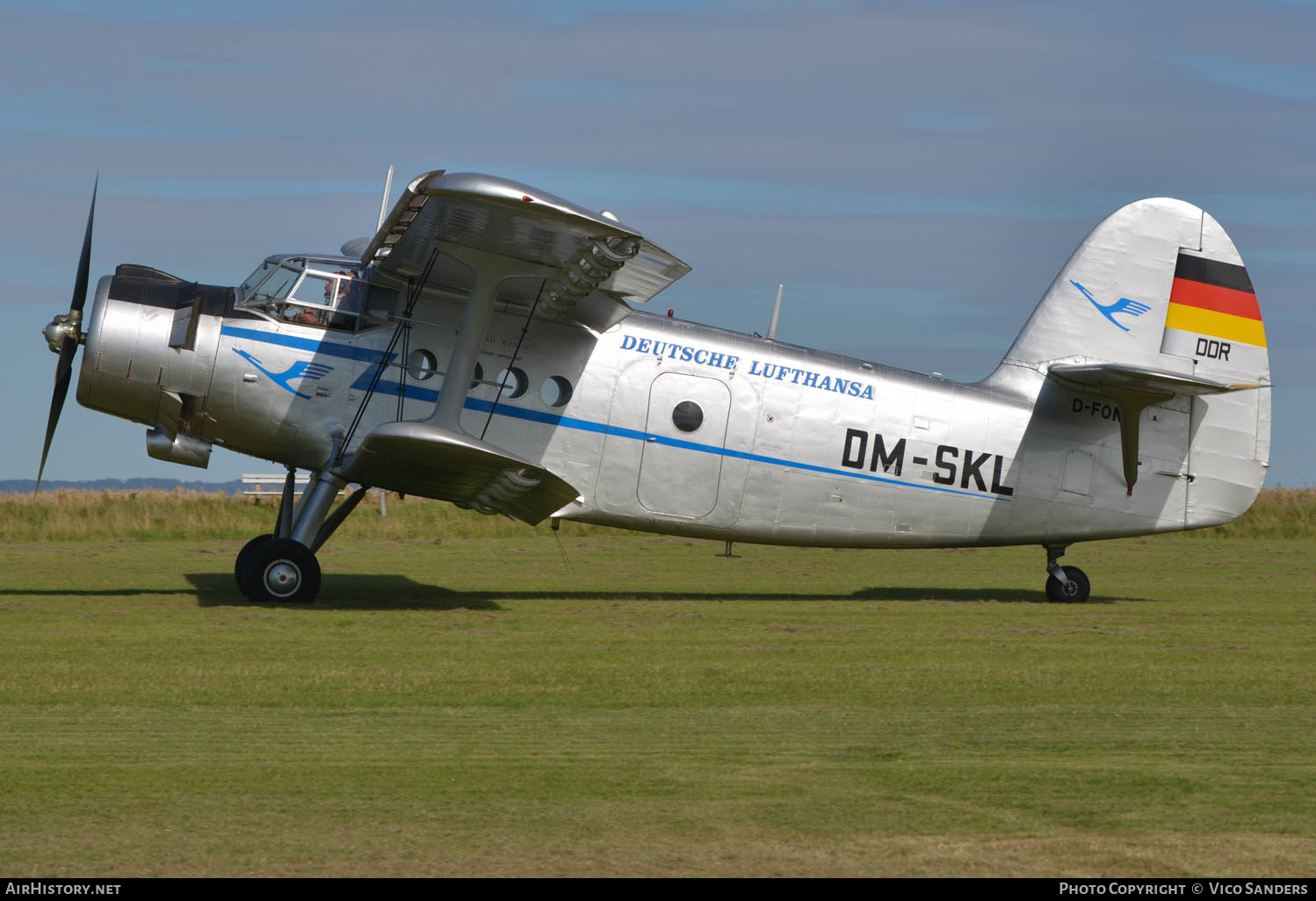 Aircraft Photo of D-FONL / DM-SKL | Antonov An-2S | Classic Wings | Deutsche Lufthansa | AirHistory.net #619566