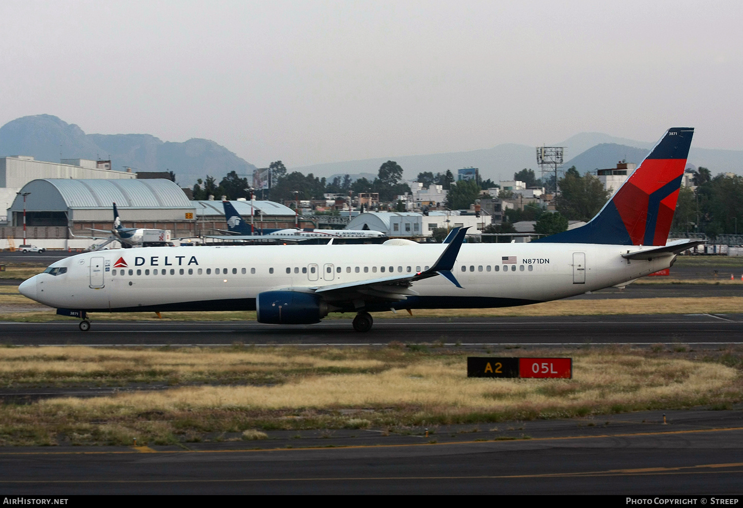 Aircraft Photo of N871DN | Boeing 737-932/ER | Delta Air Lines | AirHistory.net #619579