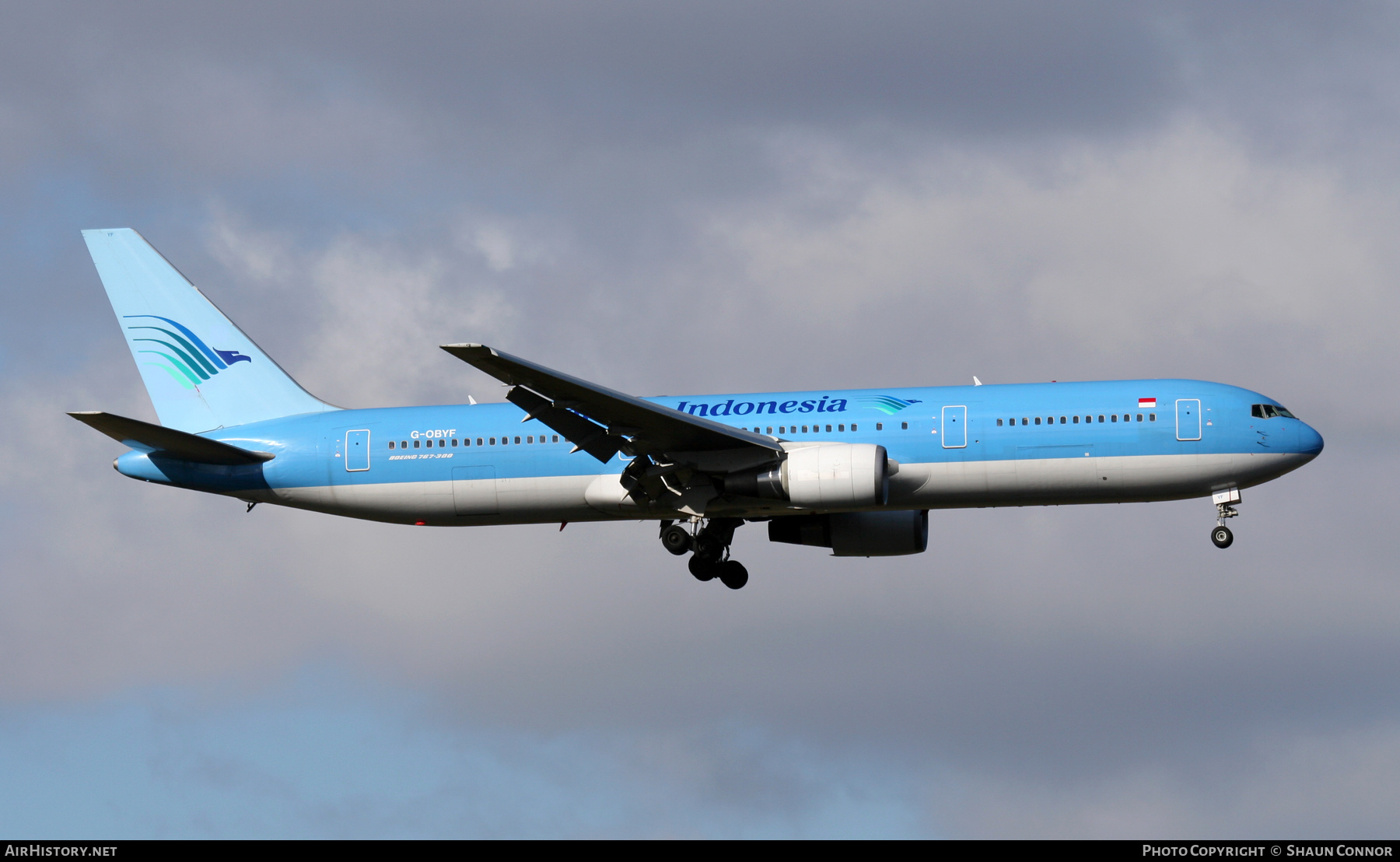 Aircraft Photo of G-OBYF | Boeing 767-304/ER | Garuda Indonesia | AirHistory.net #619628