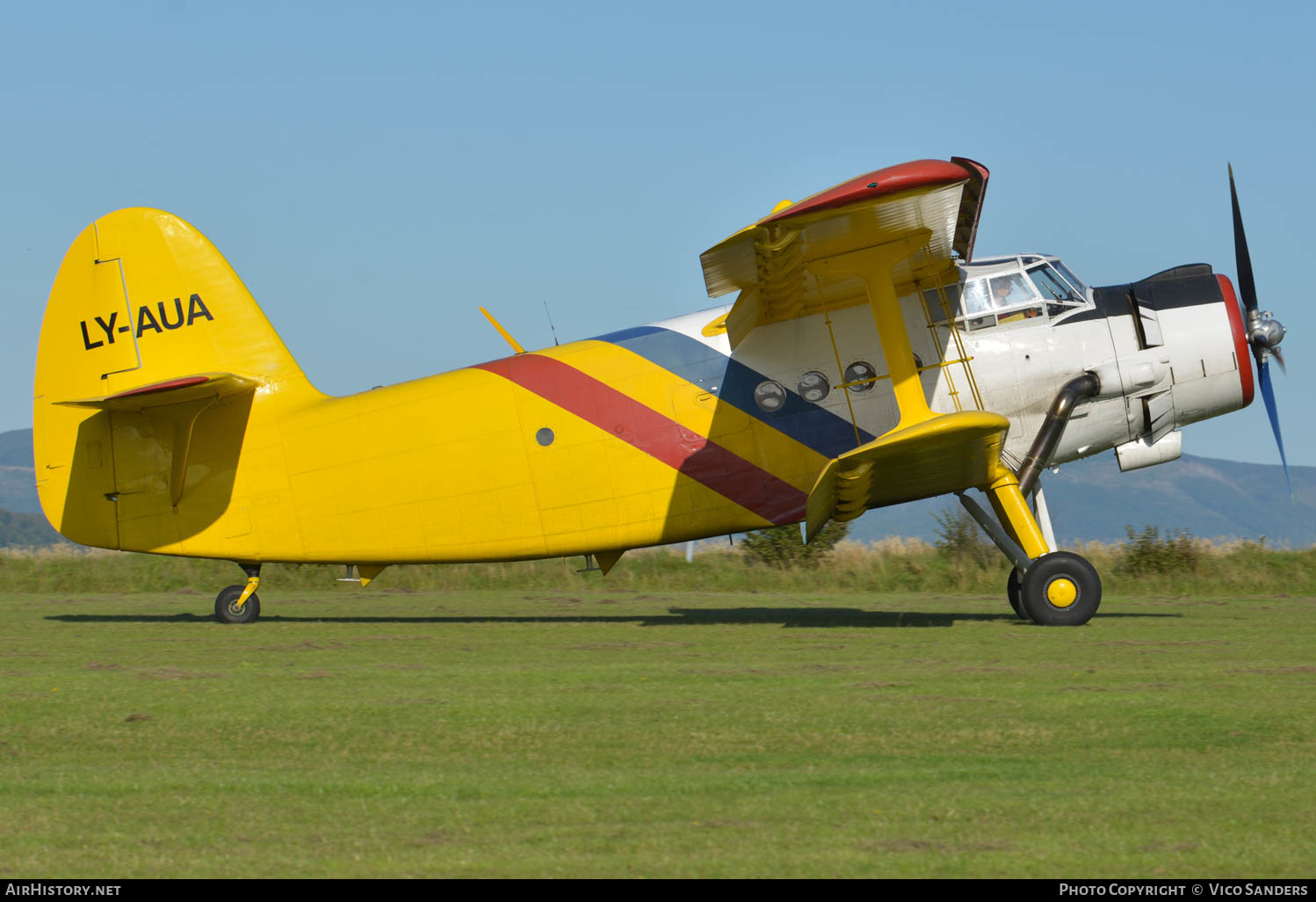 Aircraft Photo of LY-AUA | Antonov An-2 | AirHistory.net #619631