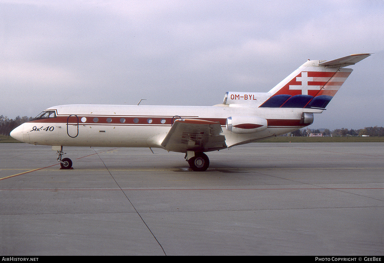 Aircraft Photo of OM-BYL | Yakovlev Yak-40 | Slovakia - Government | AirHistory.net #619694