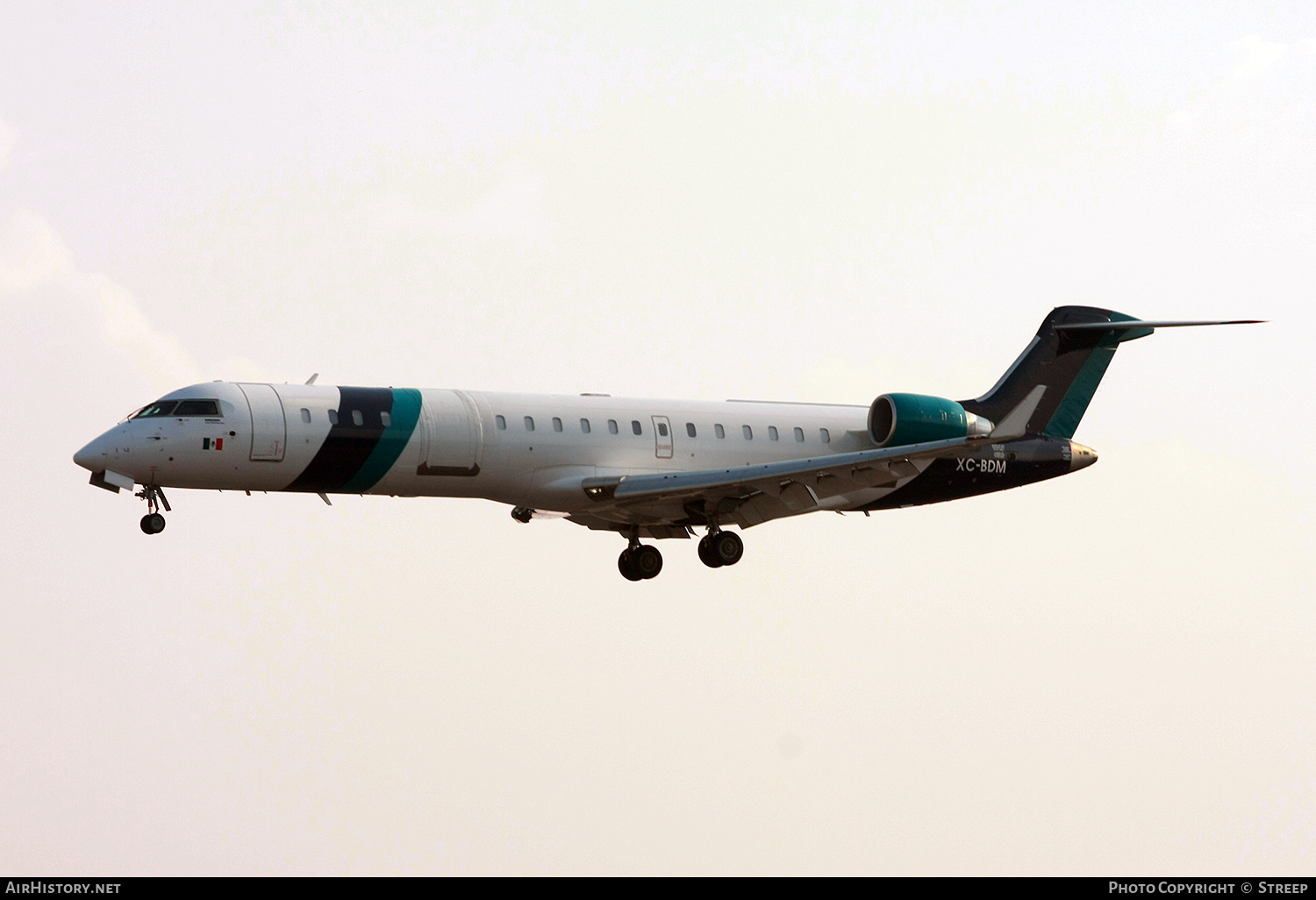 Aircraft Photo of XC-BDM | Bombardier CRJ-700(F) (CL-600-2C10) | AirHistory.net #619717