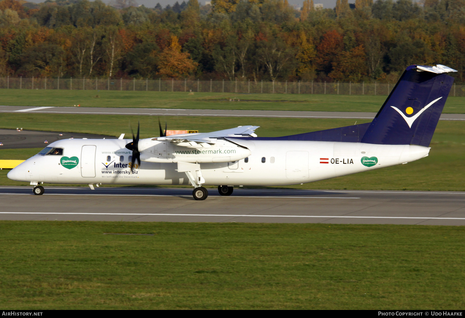 Aircraft Photo of OE-LIA | Bombardier DHC-8-311Q Dash 8 | InterSky | AirHistory.net #619748