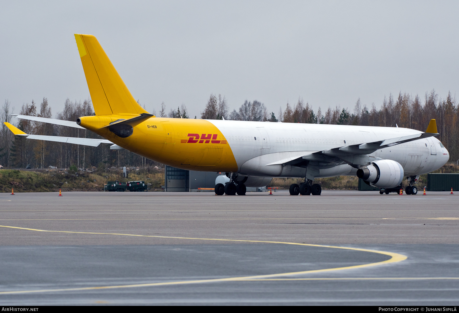 Aircraft Photo of EI-HEB | Airbus A330-322/F | DHL International | AirHistory.net #619775