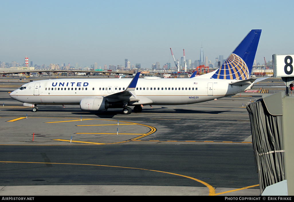 Aircraft Photo of N14231 | Boeing 737-824 | United Airlines | AirHistory.net #619880