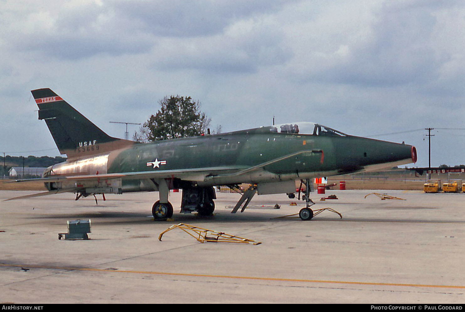 Aircraft Photo of 55-3669 / 53669 | North American F-100D Super Sabre | USA - Air Force | AirHistory.net #619905