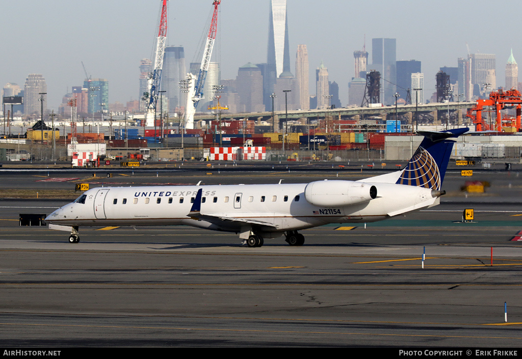 Aircraft Photo of N21154 | Embraer ERJ-145XR (EMB-145XR) | United Express | AirHistory.net #620005