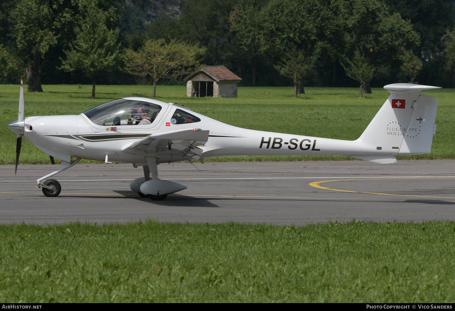 Aircraft Photo of HB-SGL | Diamond DA20C-1 Eclipse | Fluggruppe Mollis | AirHistory.net #620029