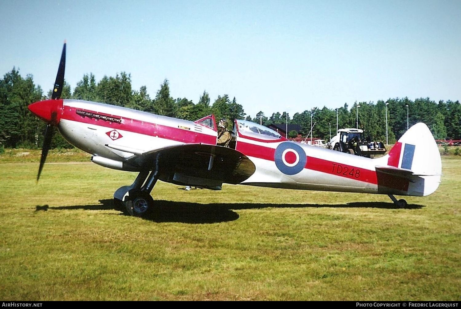 Aircraft Photo of G-OXVI / TD248 | Supermarine 361 Spitfire LF16E | UK - Air Force | AirHistory.net #620130