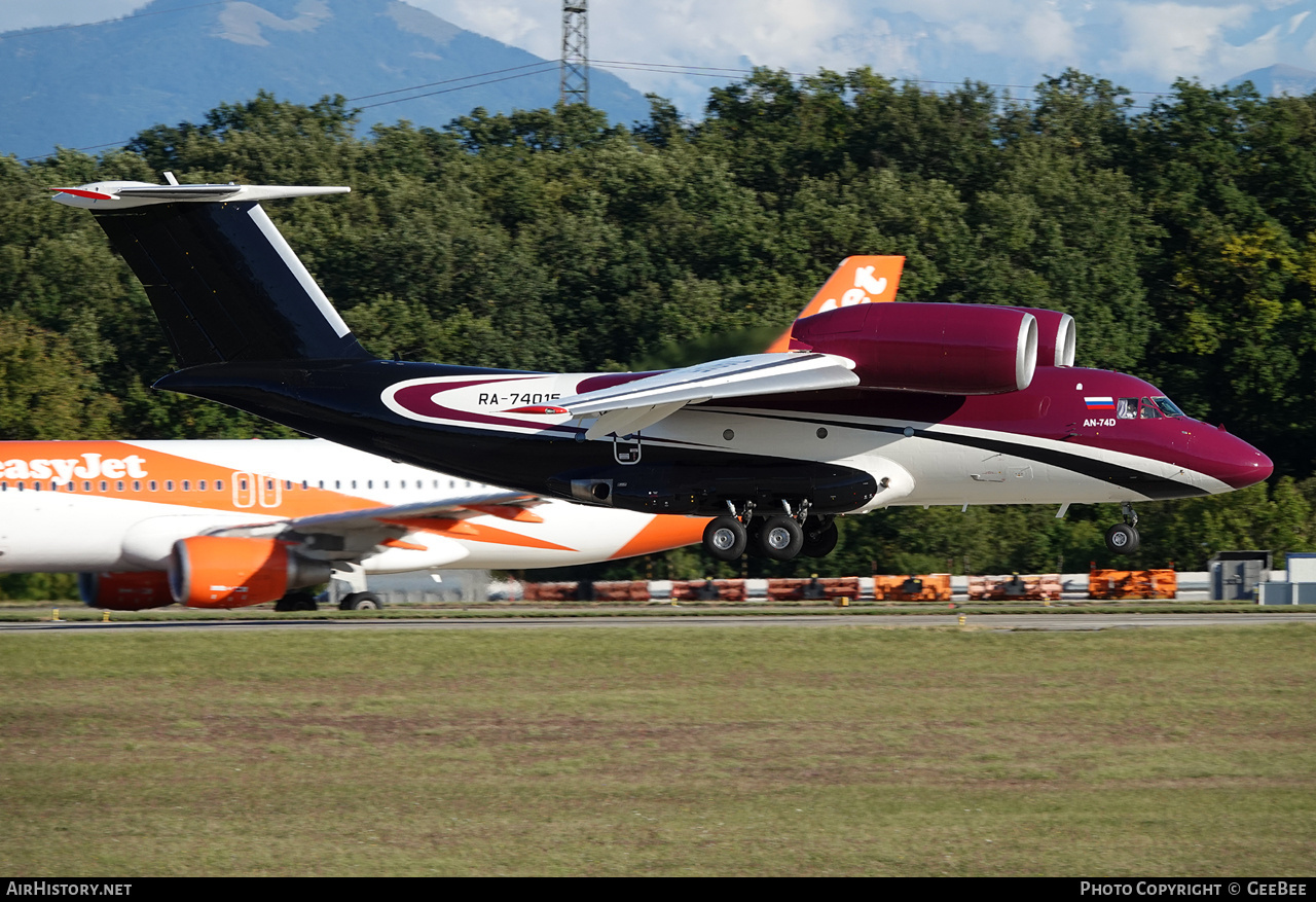 Aircraft Photo of RA-74015 | Antonov An-74-200 | AirHistory.net #620136