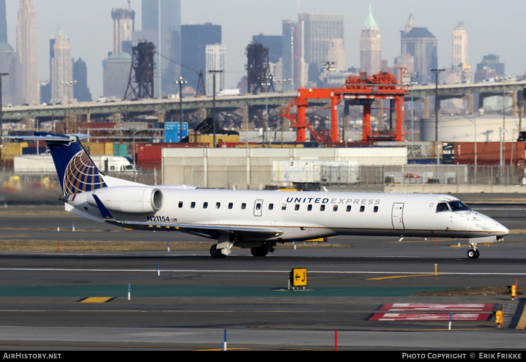 Aircraft Photo of N21154 | Embraer ERJ-145XR (EMB-145XR) | United Express | AirHistory.net #620156
