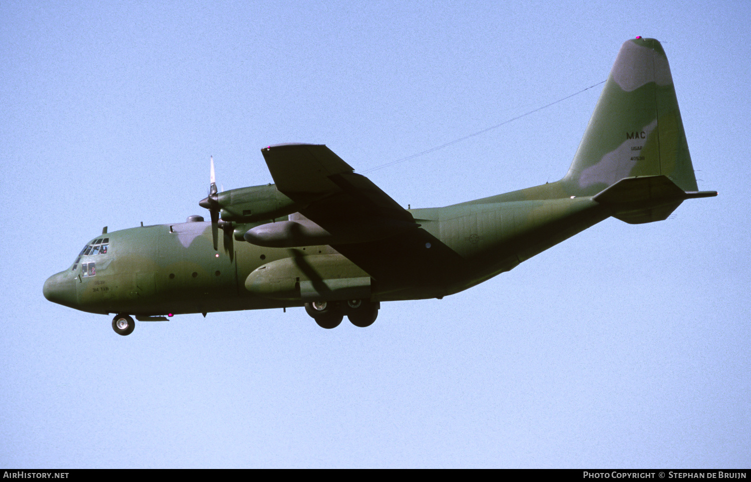 Aircraft Photo of 64-0538 / 40538 | Lockheed C-130E Hercules (L-382) | USA - Air Force | AirHistory.net #620195