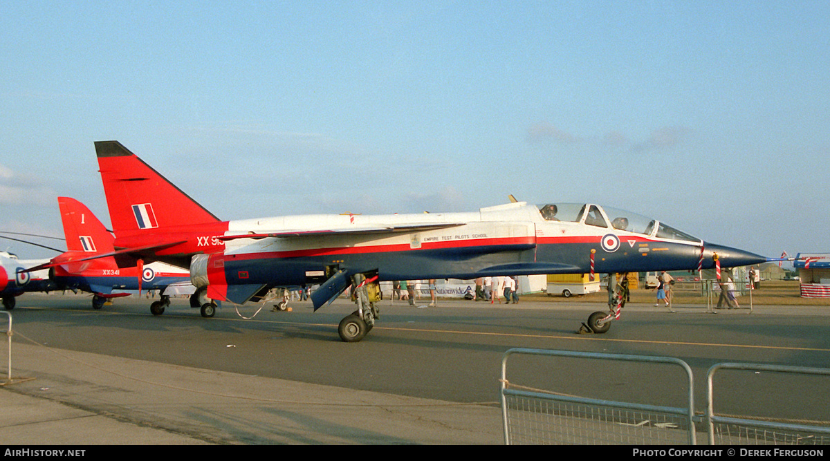 Aircraft Photo of XX915 | Sepecat Jaguar T2 | UK - Air Force | AirHistory.net #620312