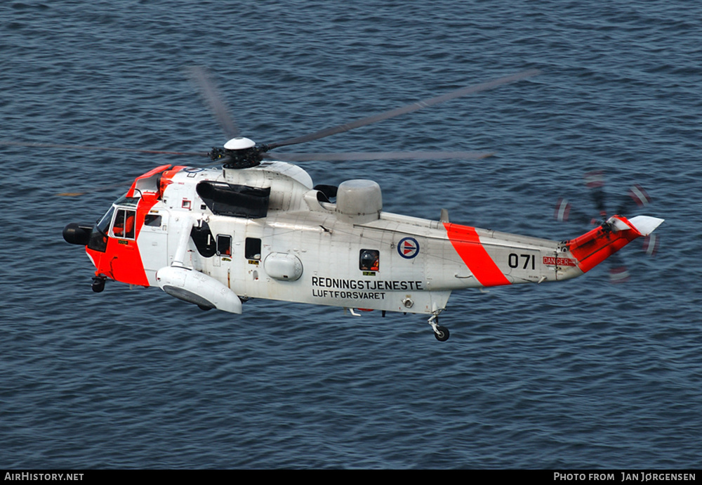 Aircraft Photo of 071 | Westland WS-61 Sea King Mk43B | Norway - Air Force | AirHistory.net #620317