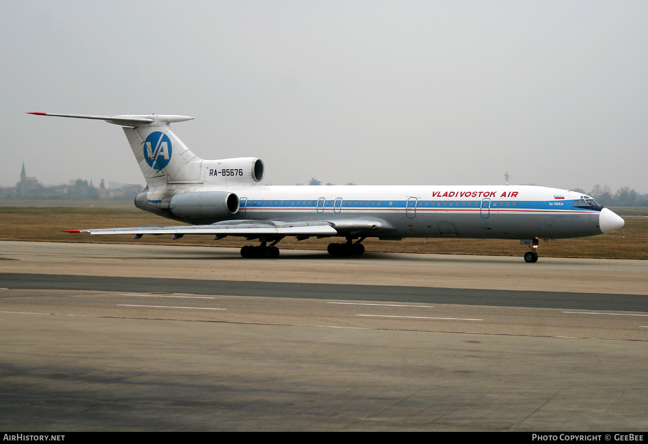 Aircraft Photo of RA-85676 | Tupolev Tu-154M | Vladivostok Air | AirHistory.net #620385