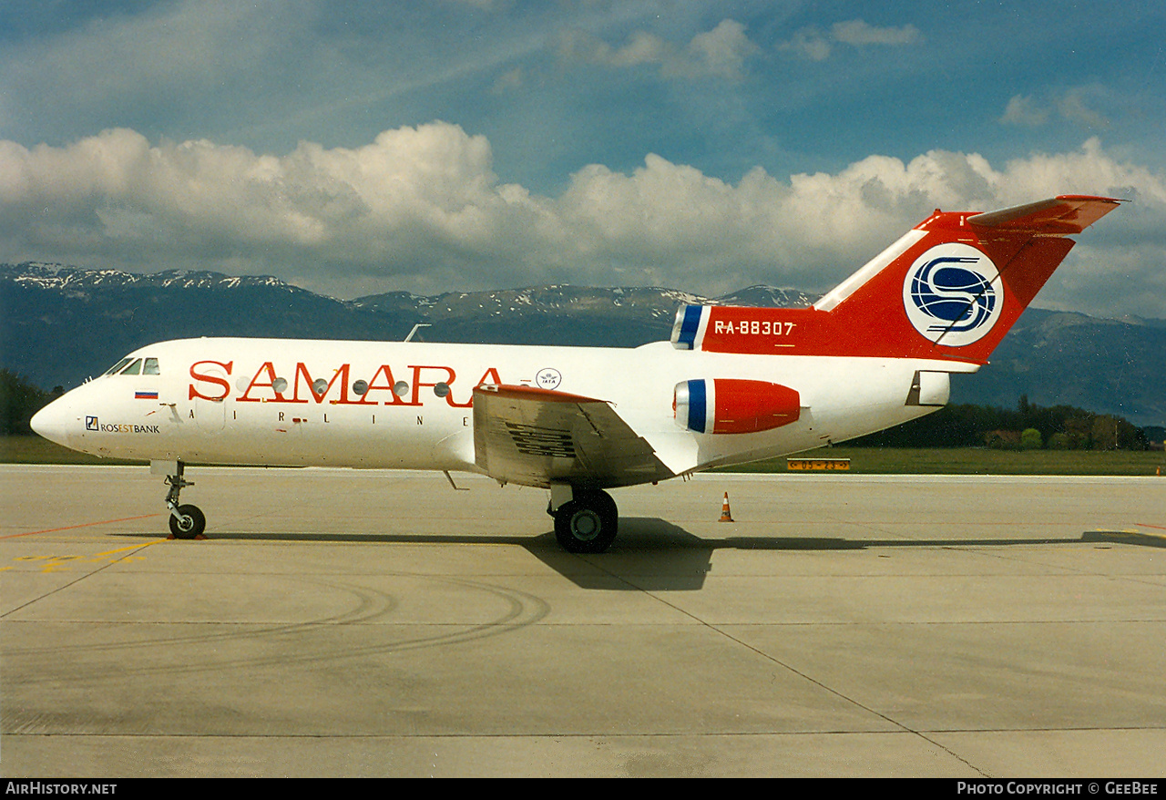 Aircraft Photo of RA-88307 | Yakovlev Yak-40 | Samara Airlines | AirHistory.net #620413