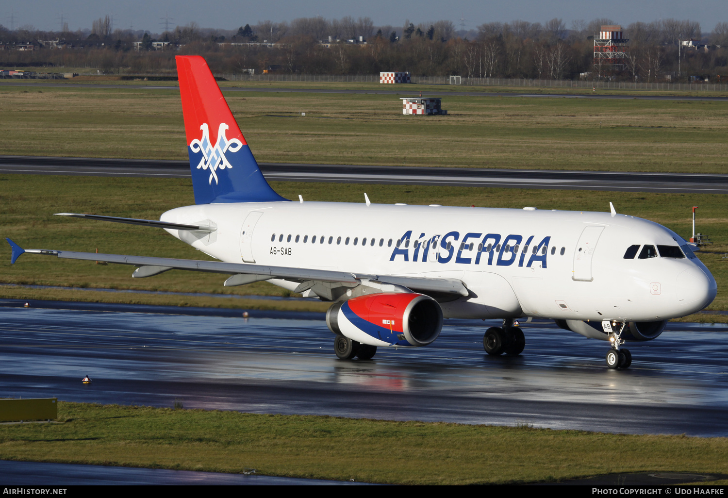 Aircraft Photo of A6-SAB | Airbus A319-132 | Air Serbia | AirHistory.net #620440
