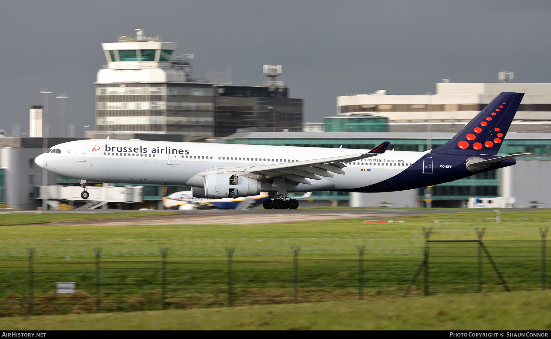 Aircraft Photo of OO-SFE | Airbus A330-343E | Brussels Airlines | AirHistory.net #620463