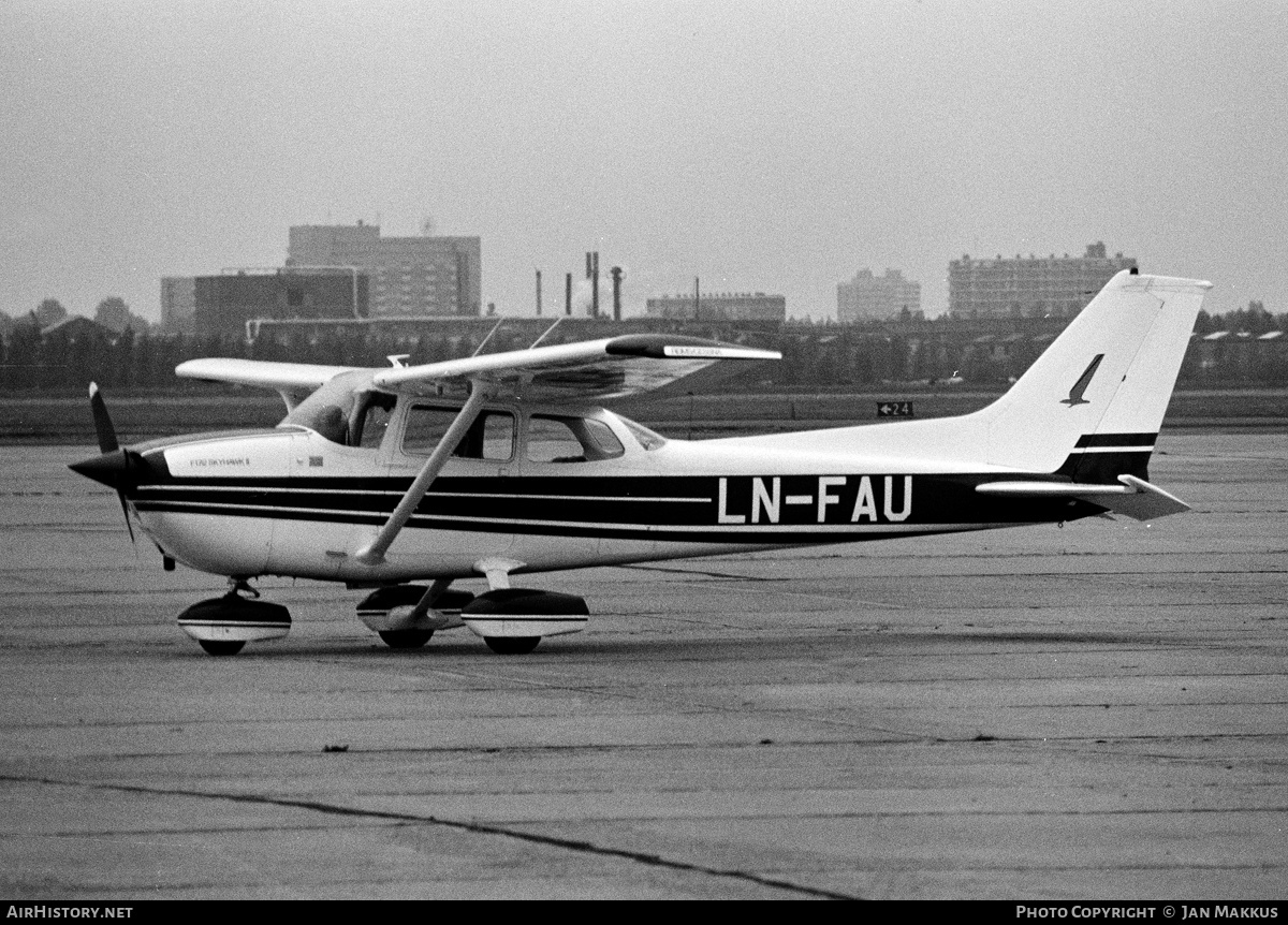 Aircraft Photo of LN-FAU | Reims F172N Skyhawk | AirHistory.net #620539