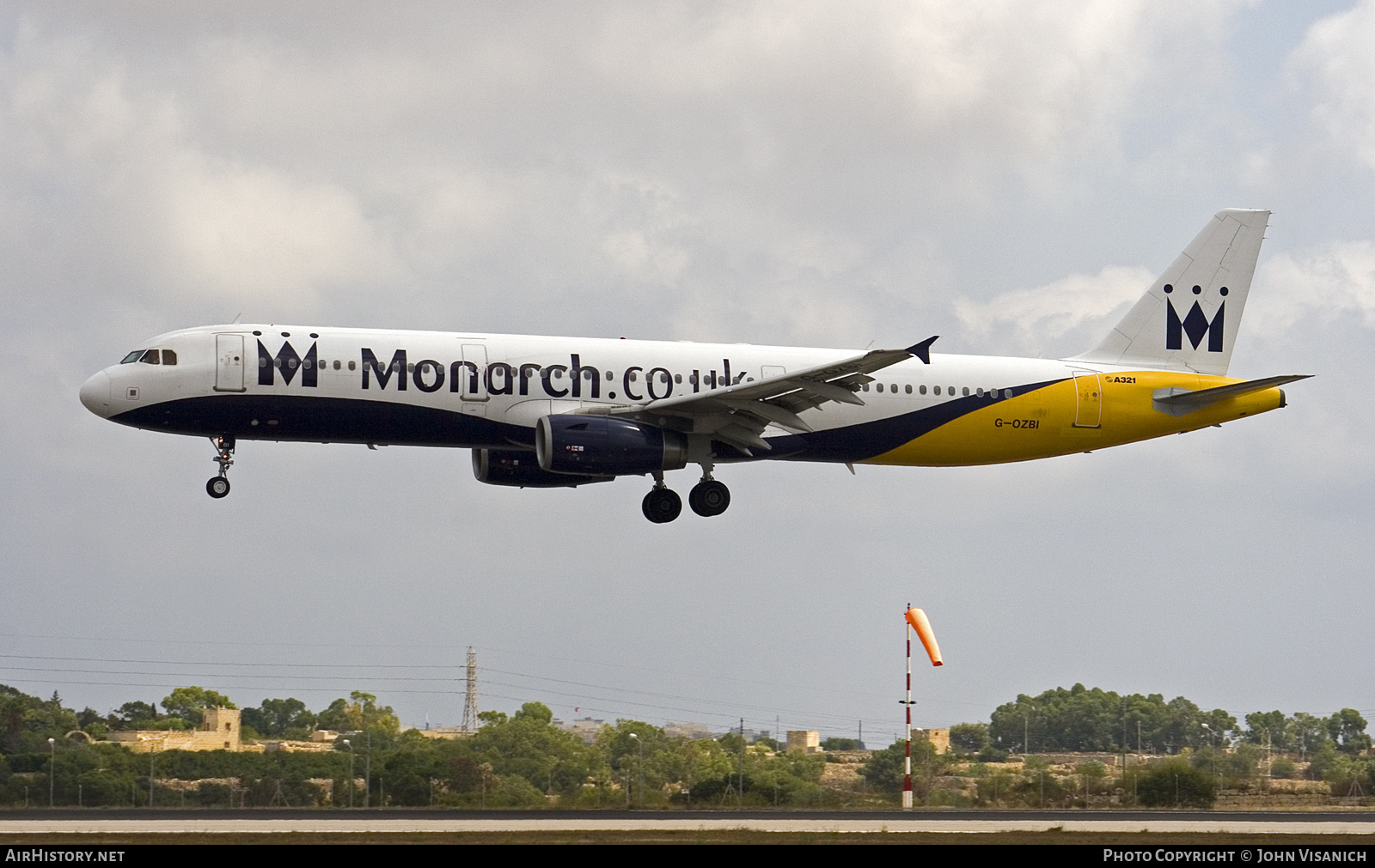 Aircraft Photo of G-OZBI | Airbus A321-231 | Monarch Airlines | AirHistory.net #620625