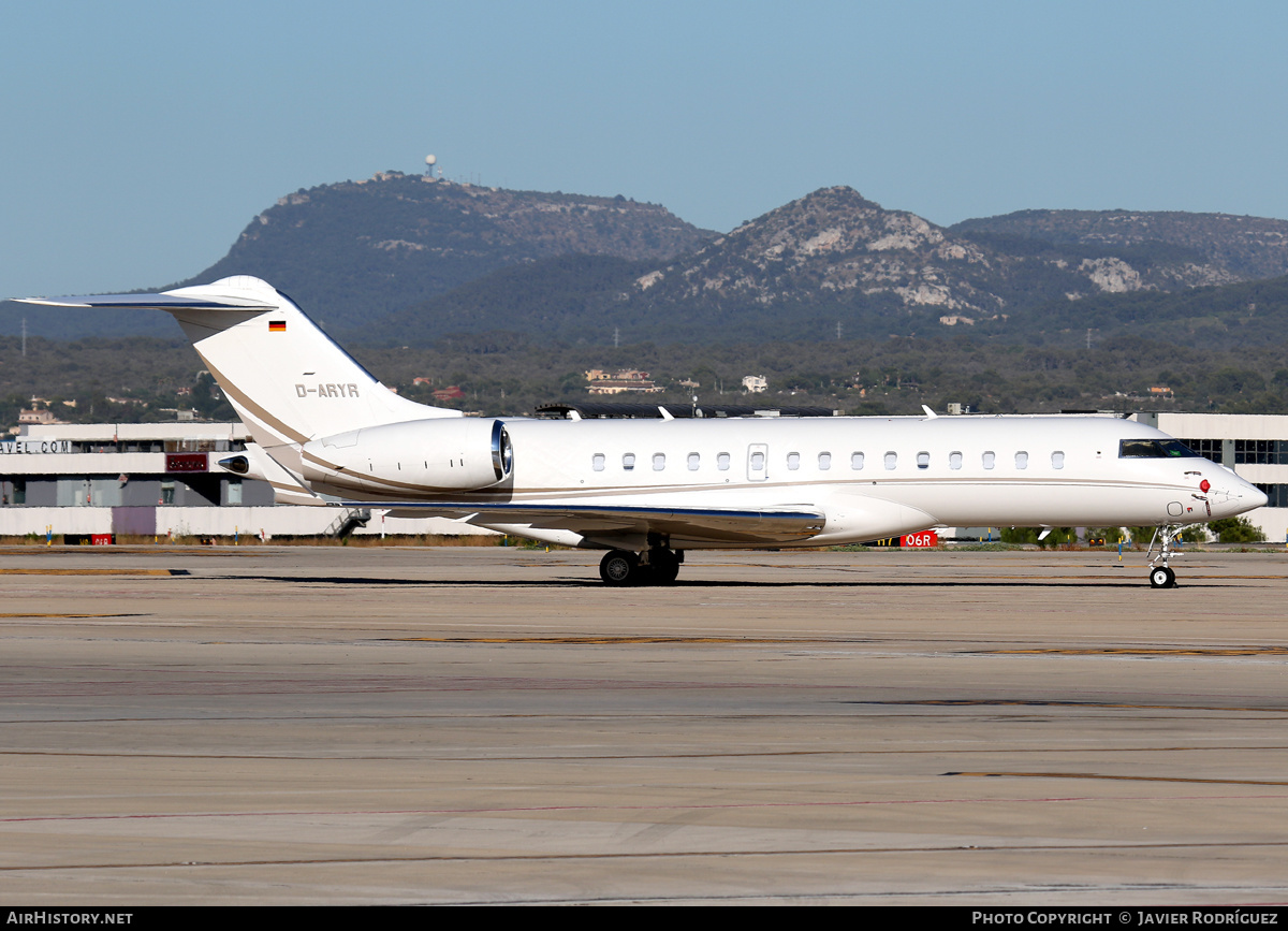 Aircraft Photo of D-ARYR | Bombardier Global Express XRS (BD-700-1A10) | AirHistory.net #620633