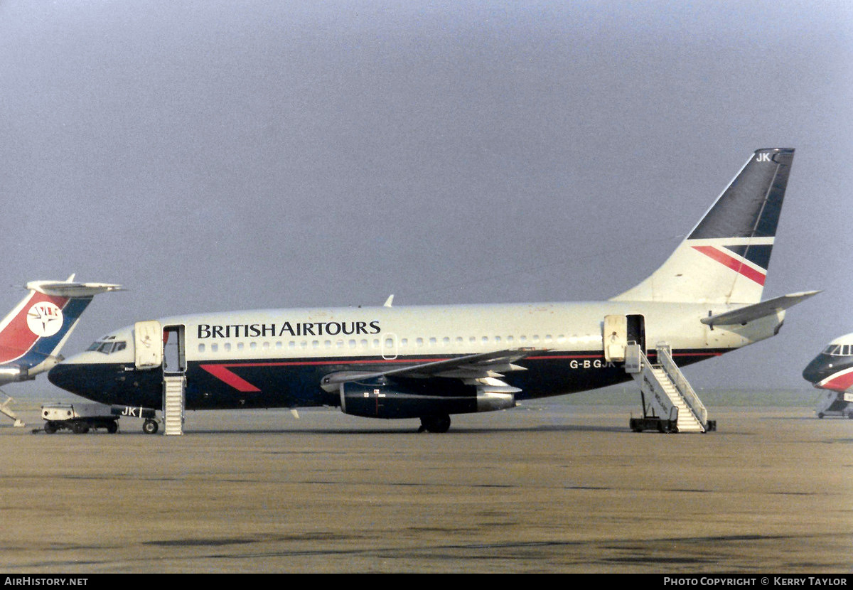 Aircraft Photo of G-BGJK | Boeing 737-236/Adv | British Airtours | AirHistory.net #620650