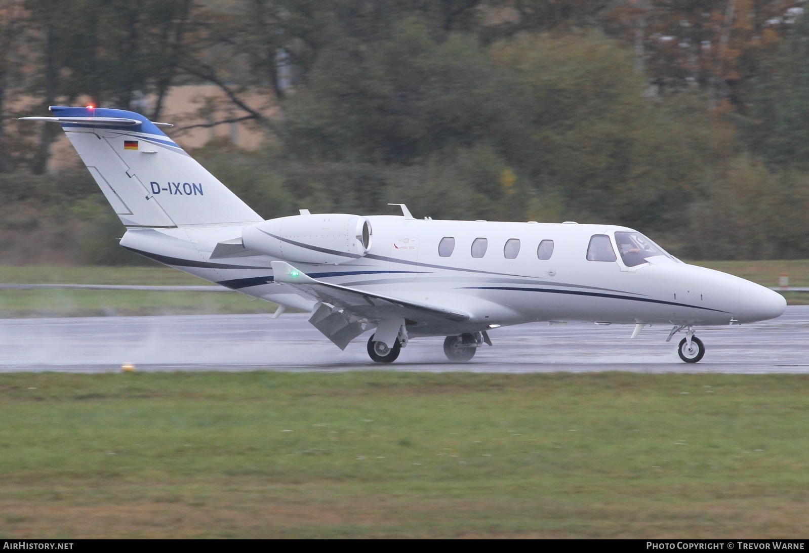 Aircraft Photo of D-IXON | Cessna 525 CitationJet M2 | AirHistory.net #620786