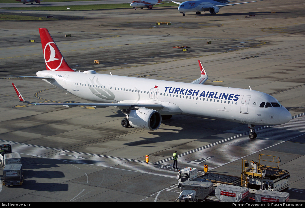 Aircraft Photo of TC-LSA | Airbus A321-271NX | Turkish Airlines | AirHistory.net #620802