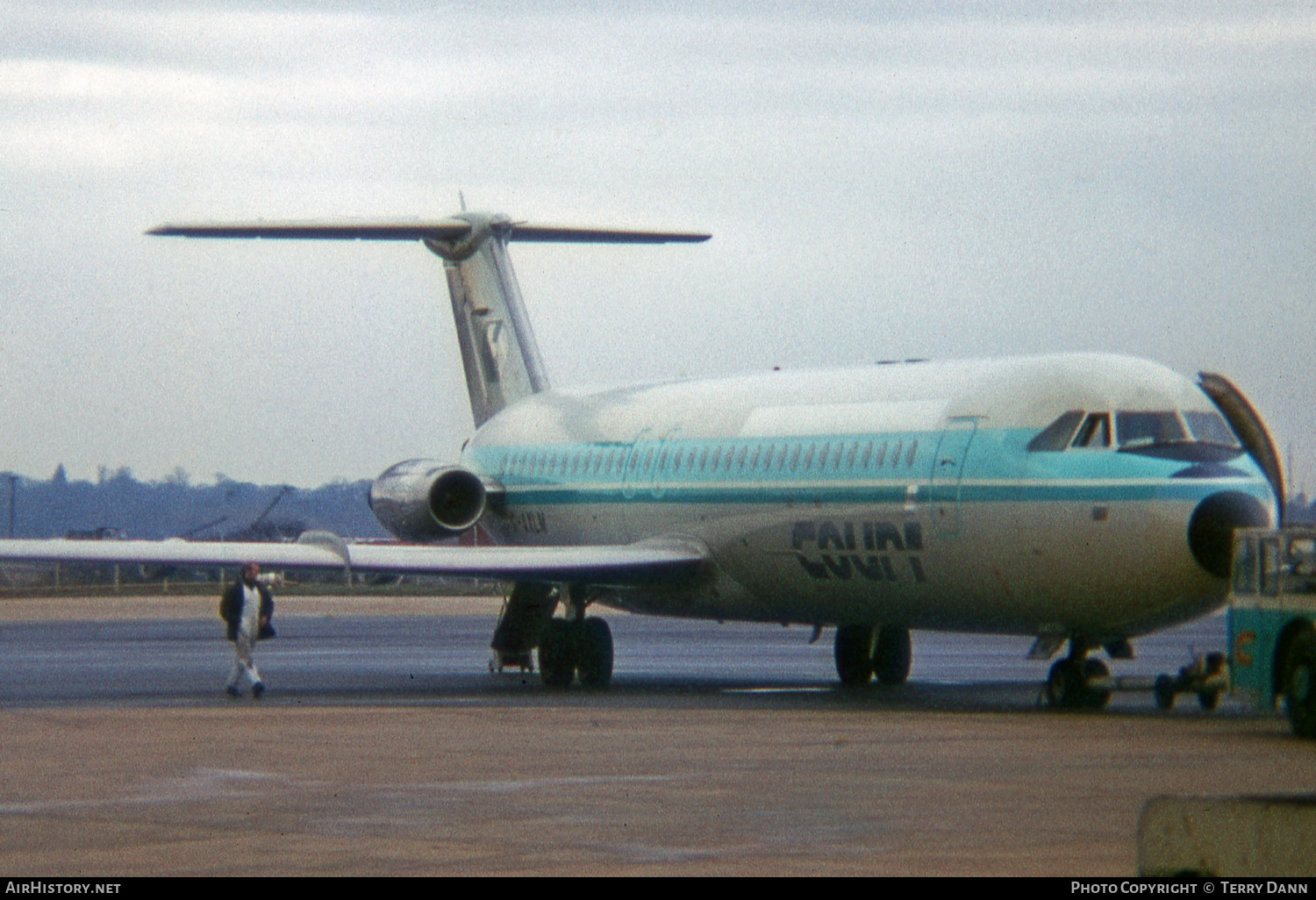 Aircraft Photo of G-AXLM | BAC 111-523FJ One-Eleven | Court Line | AirHistory.net #620806