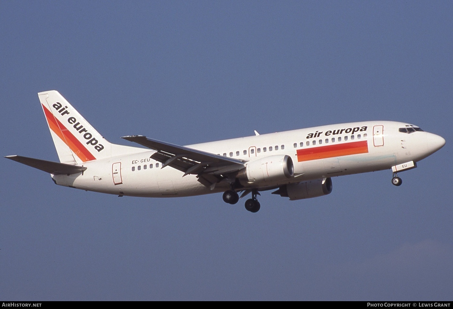 Aircraft Photo of EC-GEU | Boeing 737-375 | Air Europa | AirHistory.net #620859