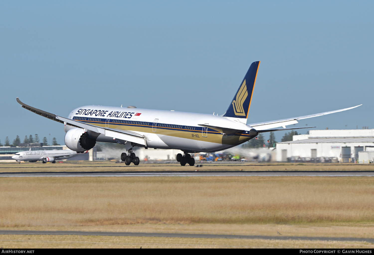 Aircraft Photo of 9V-SCL | Boeing 787-10 Dreamliner | Singapore Airlines | AirHistory.net #620888
