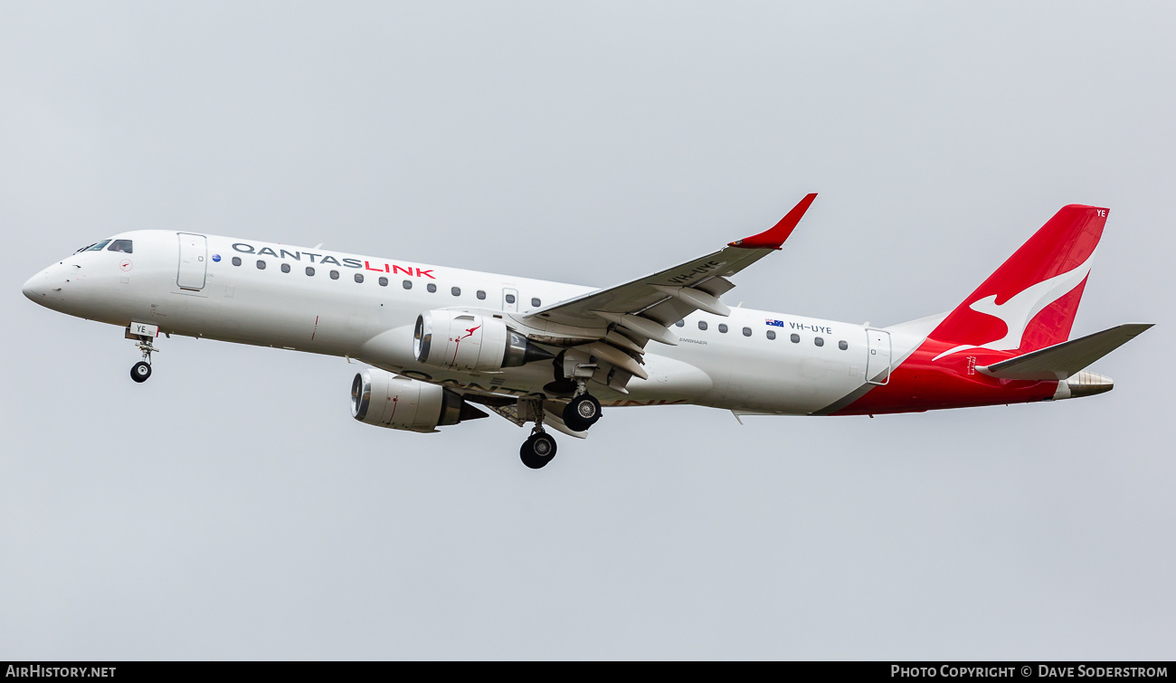 Aircraft Photo of VH-UYE | Embraer 190AR (ERJ-190-100IGW) | QantasLink | AirHistory.net #620978