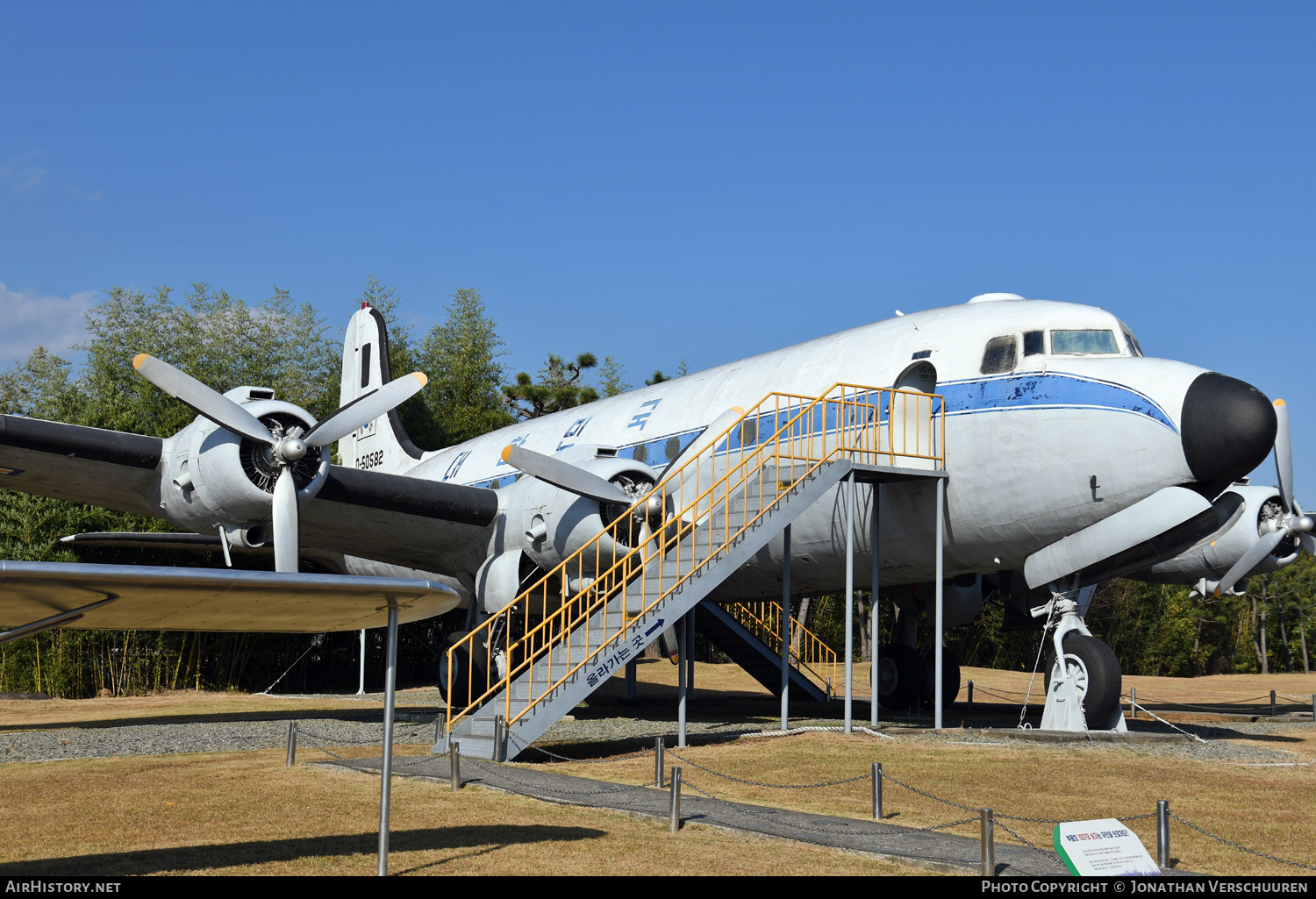 Aircraft Photo of 0-50582 | Douglas C-54G Skymaster | South Korea - Air Force | AirHistory.net #621003