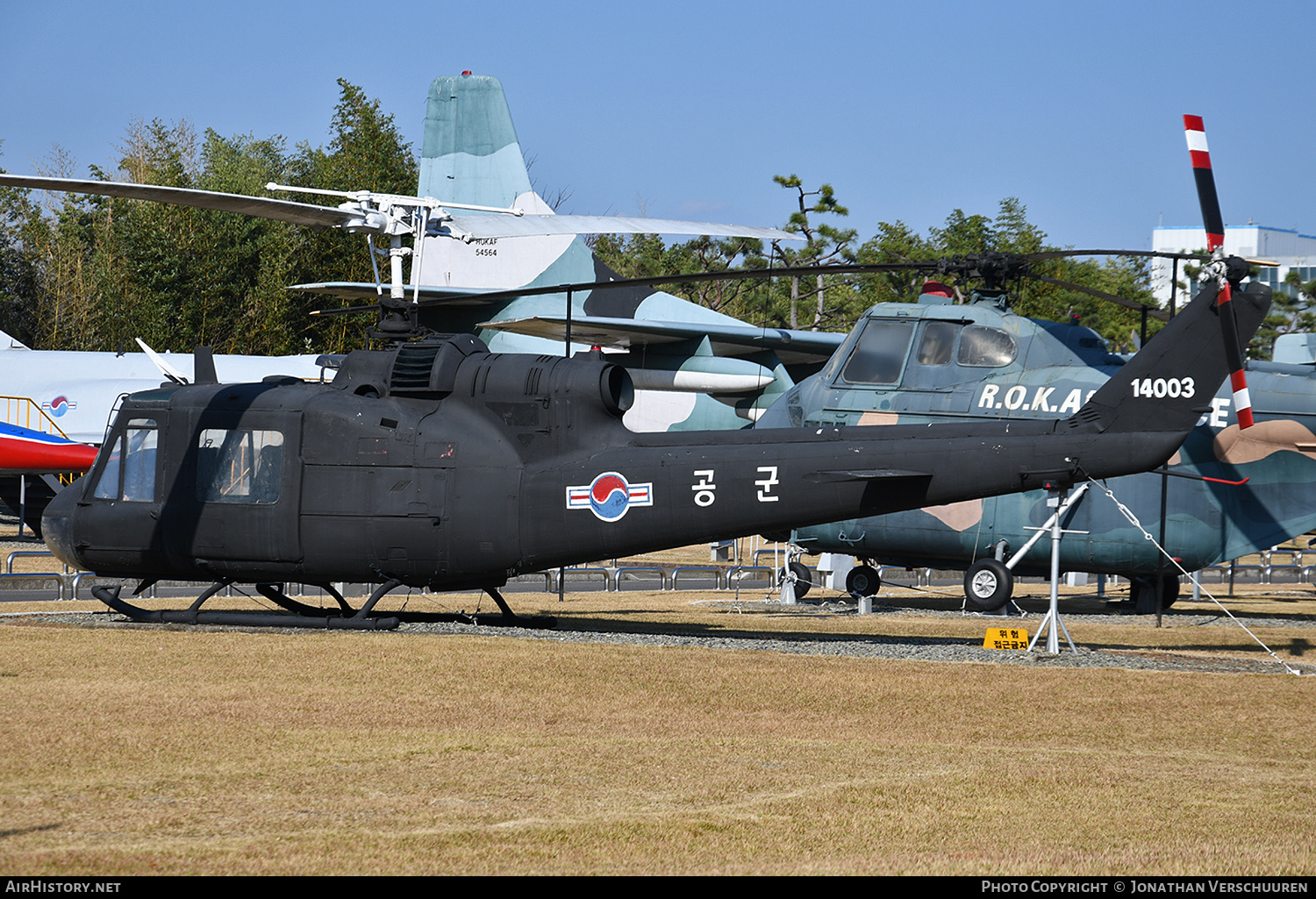 Aircraft Photo of 14003 | Bell UH-1B Iroquois | South Korea - Army | AirHistory.net #621017