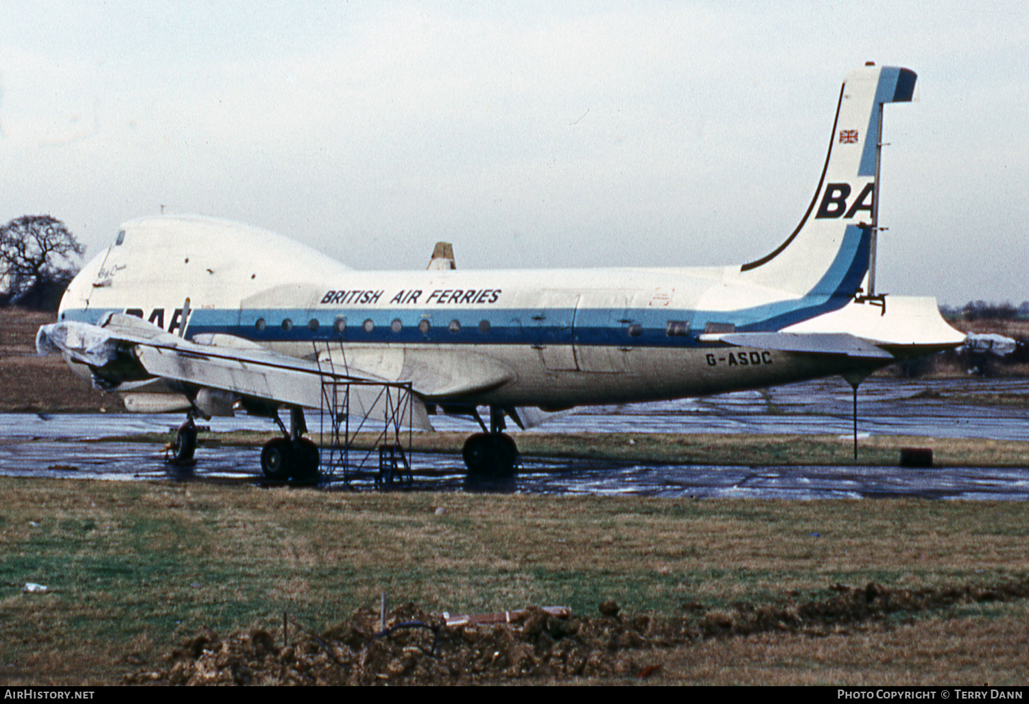 Aircraft Photo of G-ASDC | Aviation Traders ATL-98 Carvair | British Air Ferries - BAF | AirHistory.net #621082