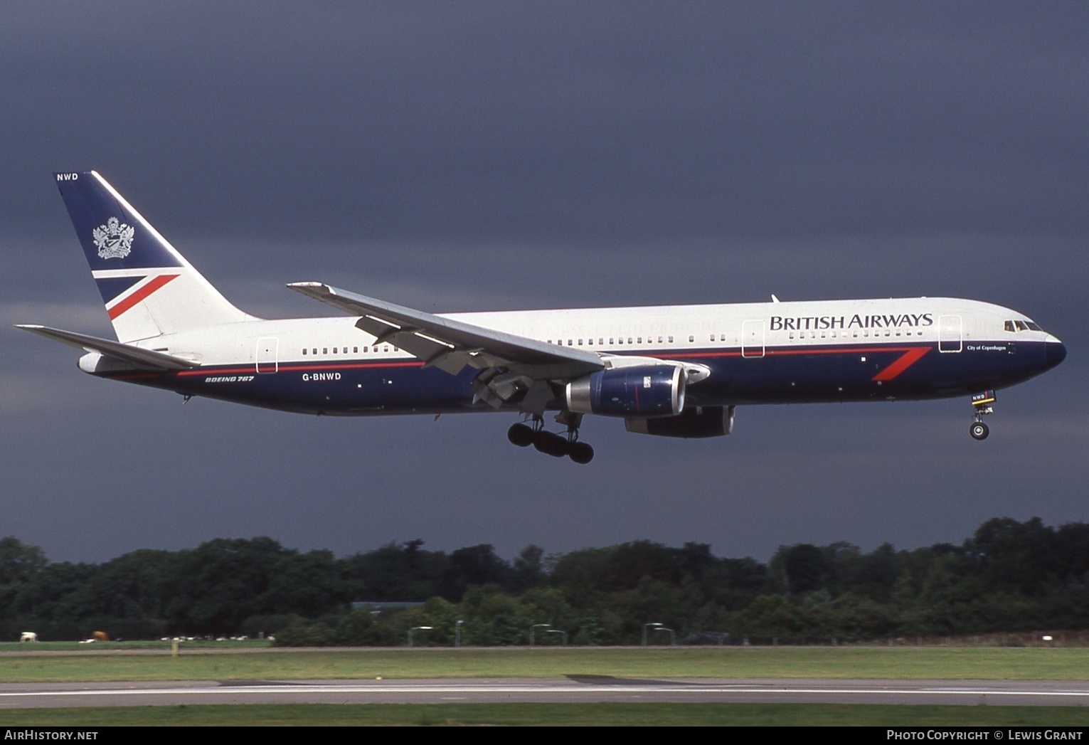 Aircraft Photo of G-BNWD | Boeing 767-336/ER | British Airways | AirHistory.net #621340