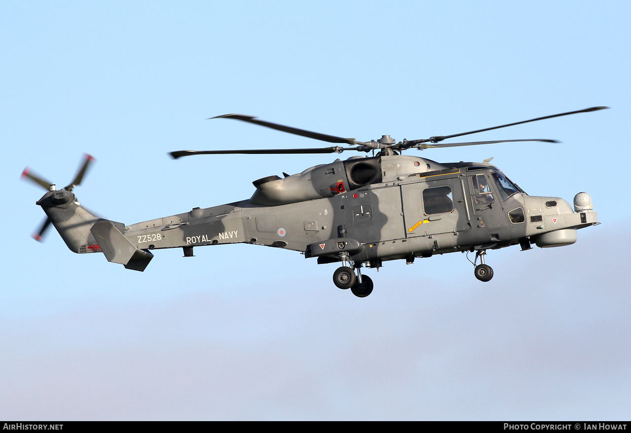 Aircraft Photo of ZZ528 | AgustaWestland AW-159 Wildcat HMA2 | UK - Navy | AirHistory.net #621380