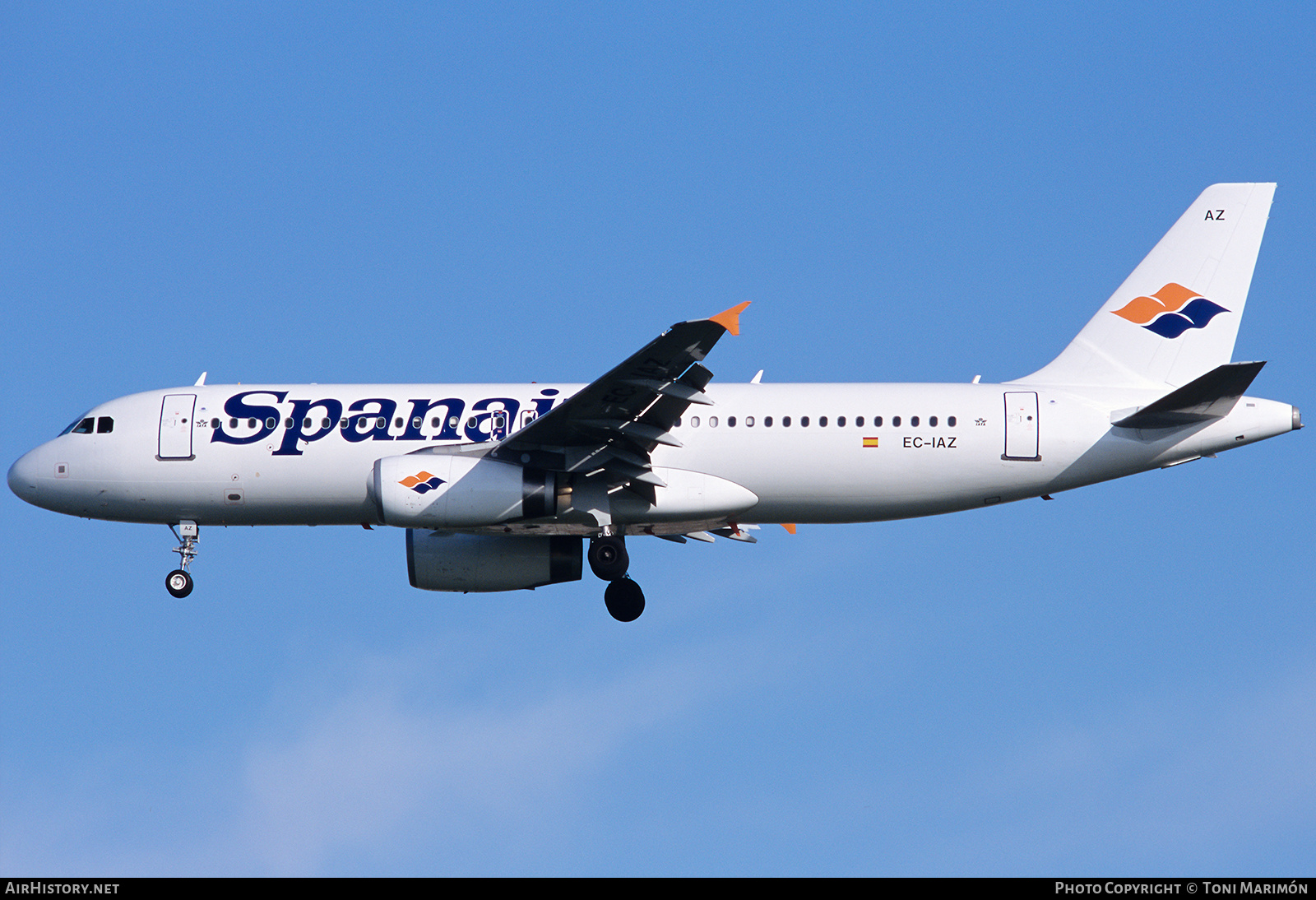 Aircraft Photo of EC-IAZ | Airbus A320-232 | Spanair | AirHistory.net #621493