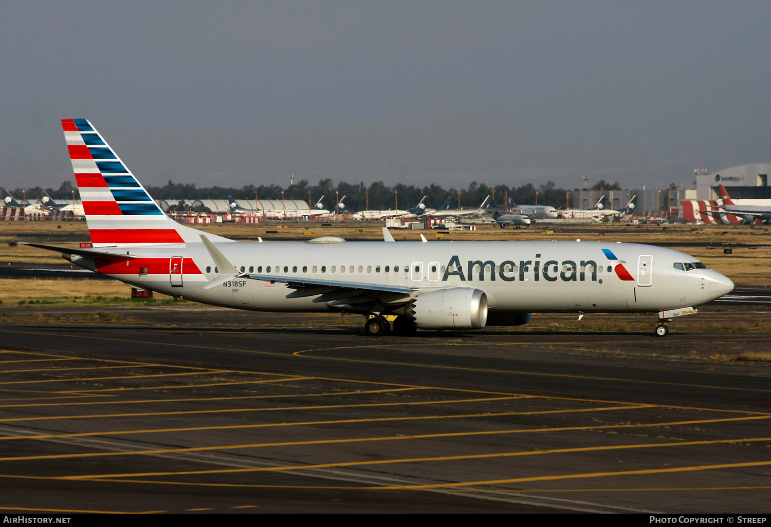 Aircraft Photo of N318SF | Boeing 737-8 Max 8 | American Airlines | AirHistory.net #621500