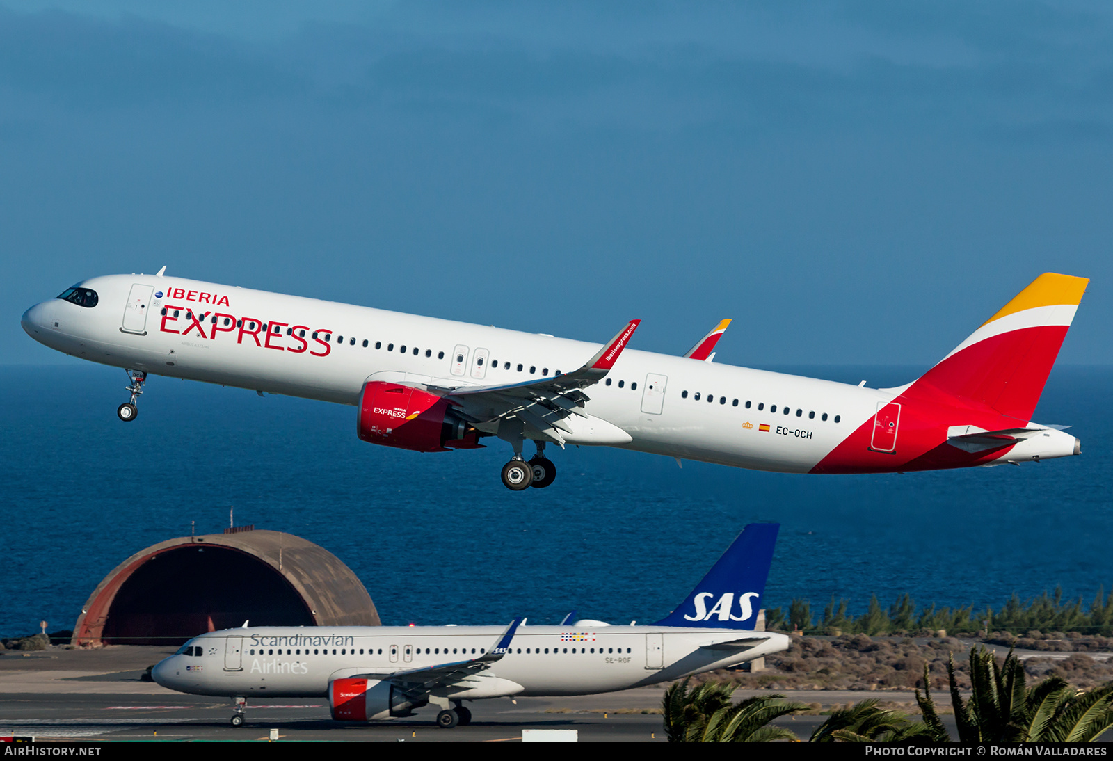 Aircraft Photo of EC-OCH | Airbus A321-251NX | Iberia Express | AirHistory.net #621518