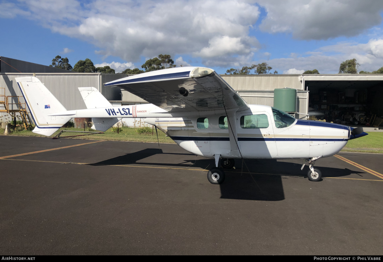 Aircraft Photo of VH-LSZ | Cessna T337H Turbo Skymaster | AirHistory.net #621543