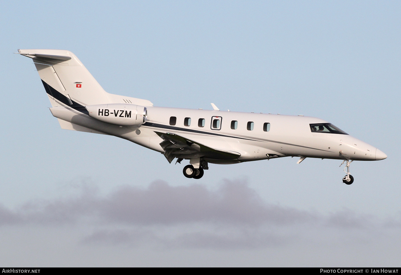 Aircraft Photo of HB-VZM | Pilatus PC-24 | AirHistory.net #621685