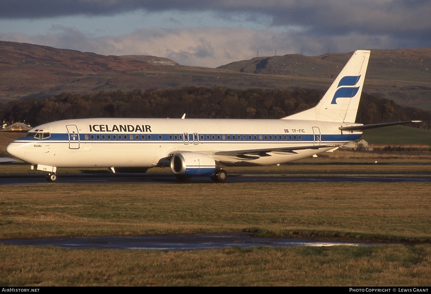 Aircraft Photo of TF-FIC | Boeing 737-408 | Icelandair | AirHistory.net #621715
