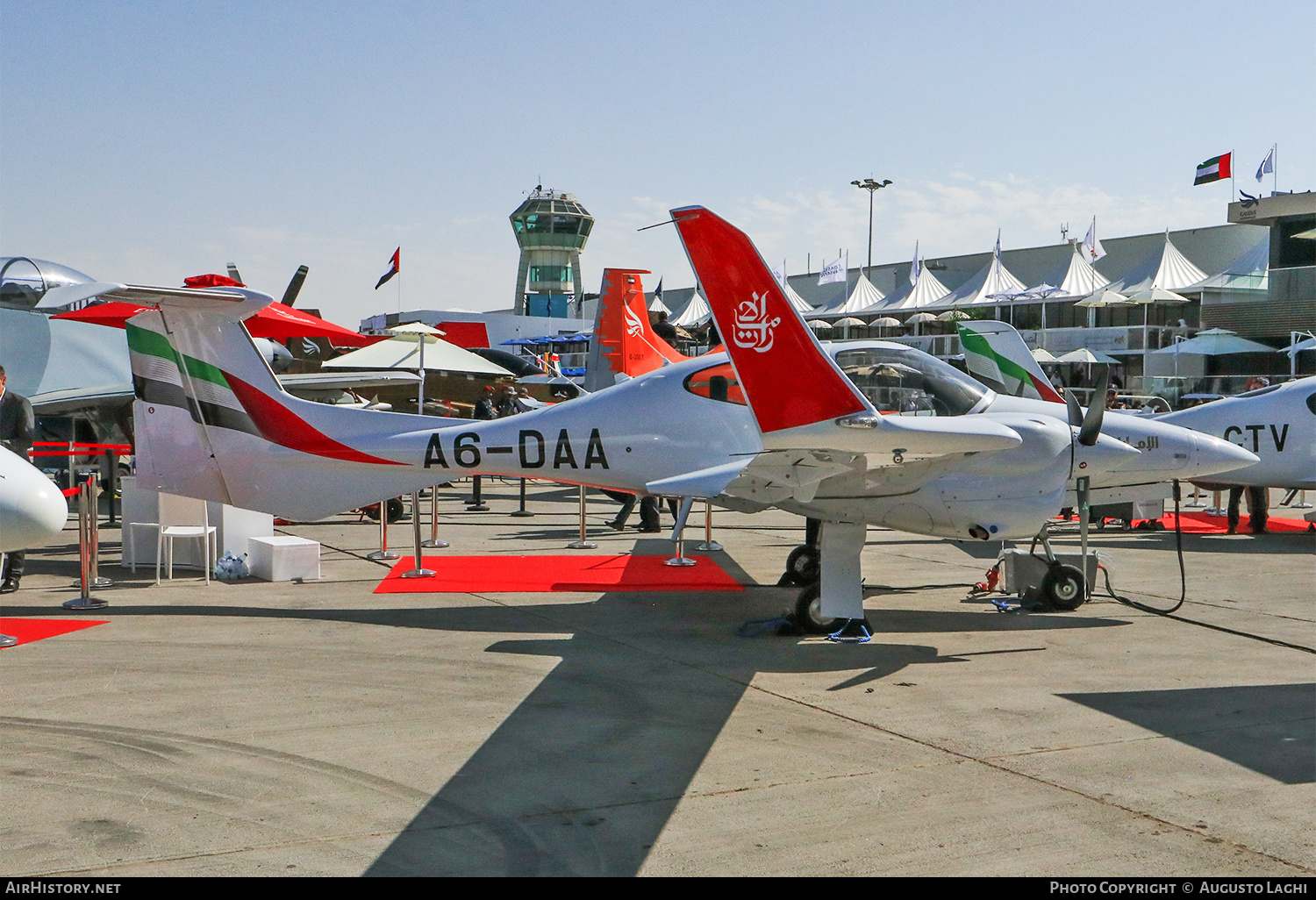 Aircraft Photo of A6-DAA | Diamond DA42 NG Twin Star | Emirates Flight Training Academy | AirHistory.net #621753