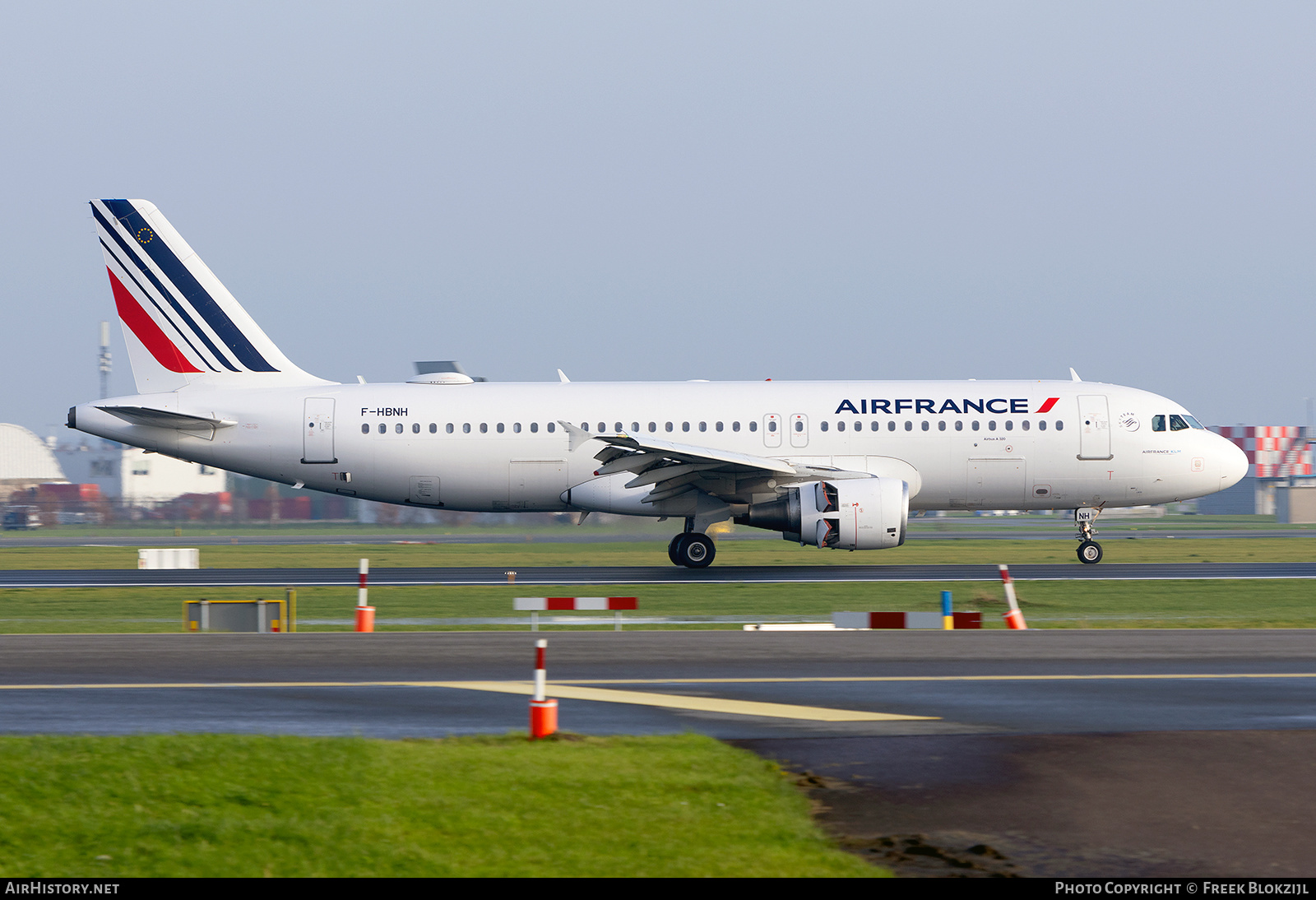 Aircraft Photo of F-HBNH | Airbus A320-214 | Air France | AirHistory.net #621772