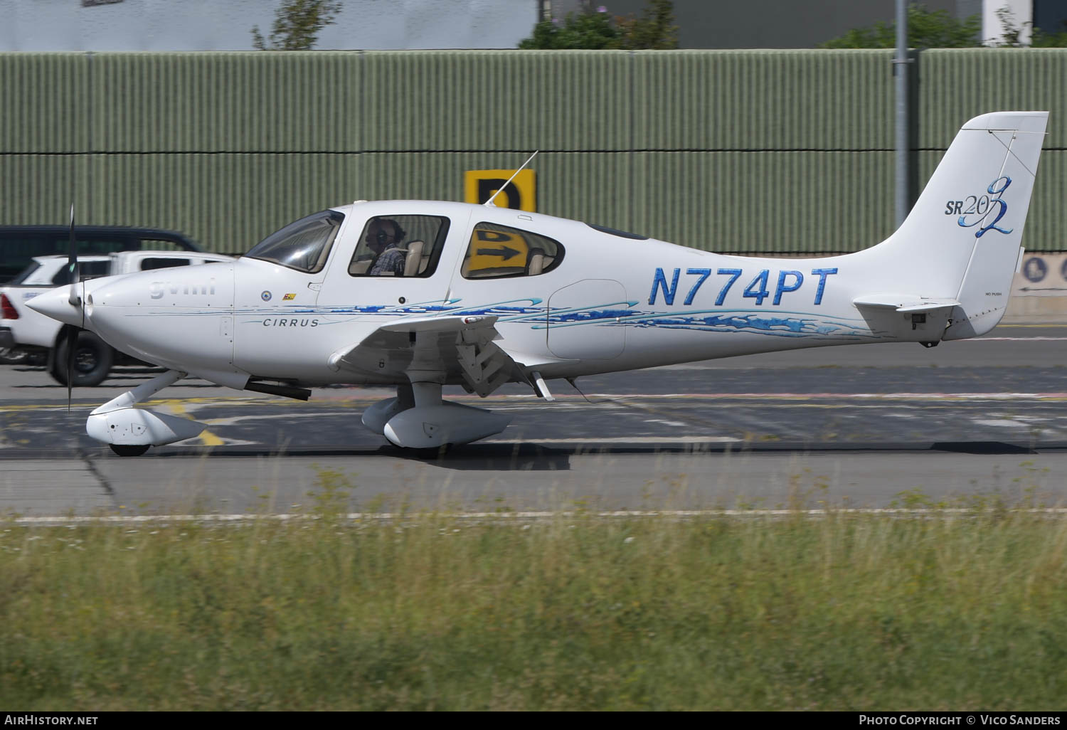 Aircraft Photo of N774PT | Cirrus SR-20 G2 | AirHistory.net #621852